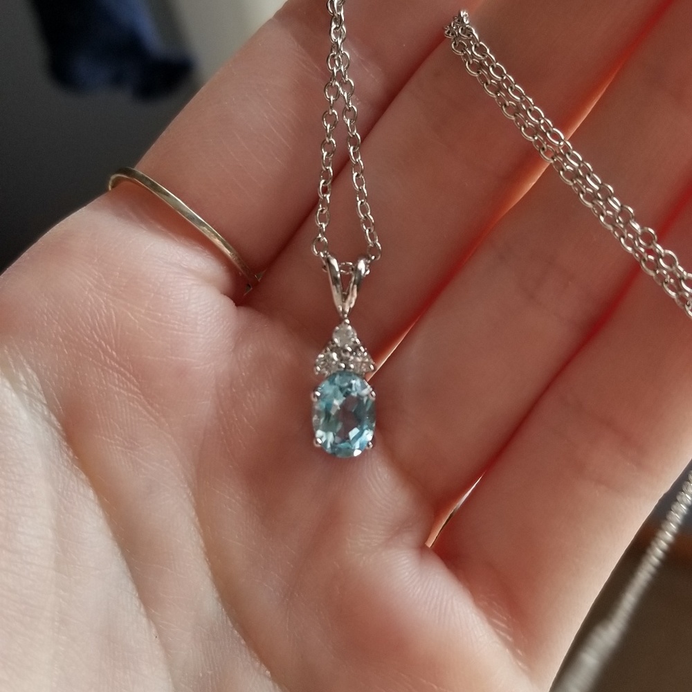 Faux aquamarine necklace
